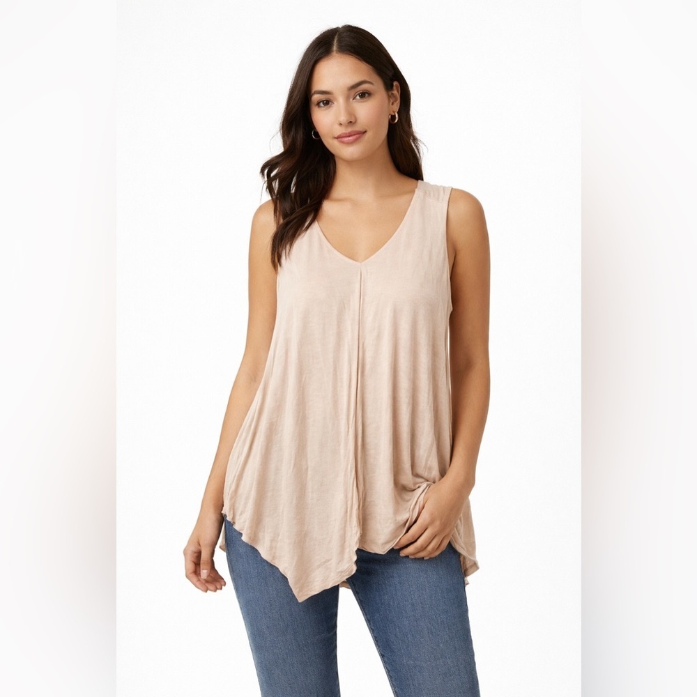 Chico’s Black Label Flowy Sleeveless Flowy Blouse Light Pink